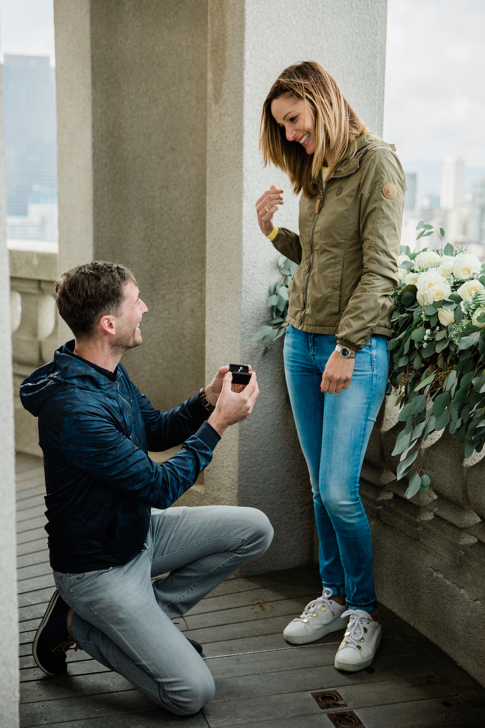 san-francisco-private-balcony-proposal-idea-ring-stash-2